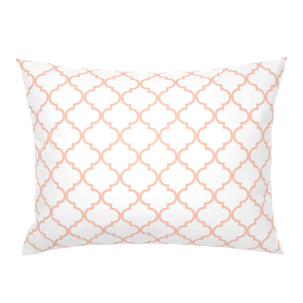 Moroccan Tile Quatrefoil in blush pink and white