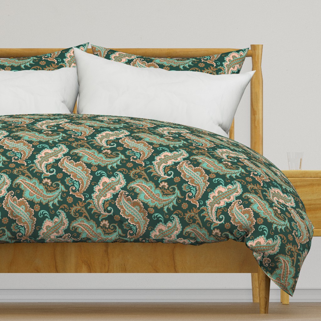 Elegant Paisley Dark Green Ochre