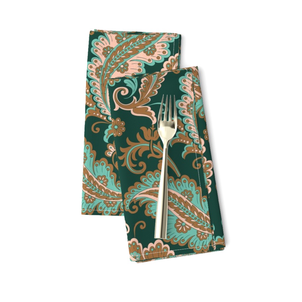 Elegant Paisley Dark Green Ochre