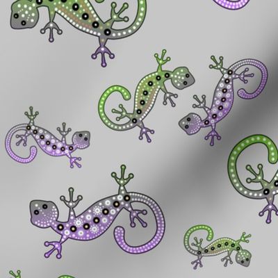 Art Geckos on Parade - silver grey
