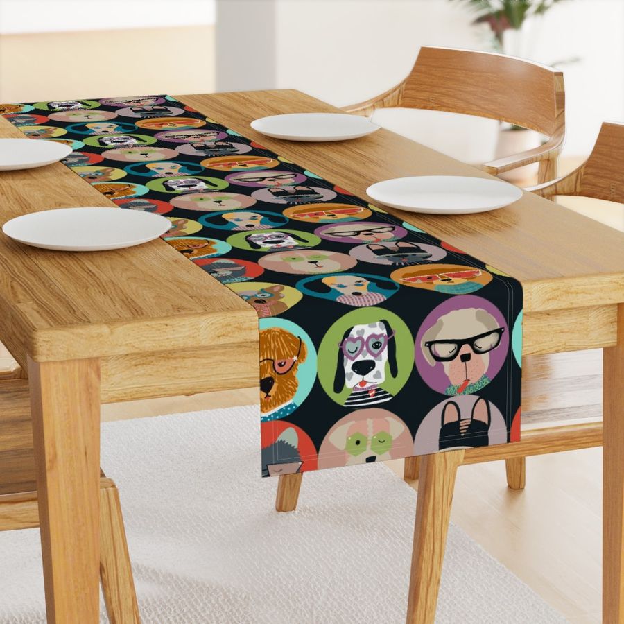 HOME_GOOD_TABLE_RUNNER