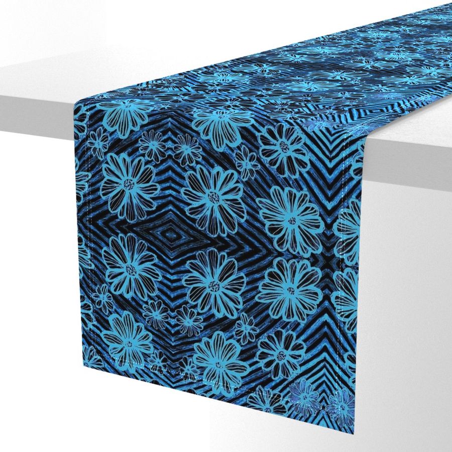 HOME_GOOD_TABLE_RUNNER