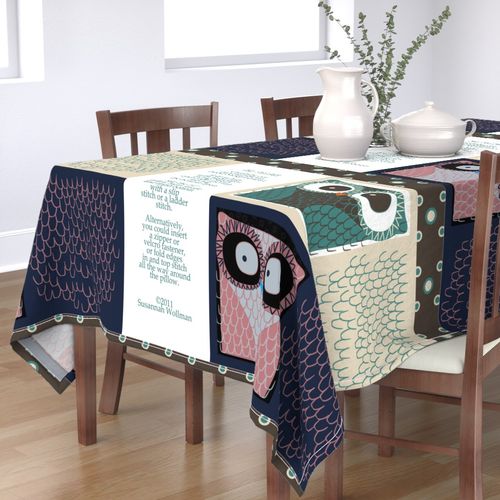 HOME_GOOD_RECTANGULAR_TABLE_CLOTH