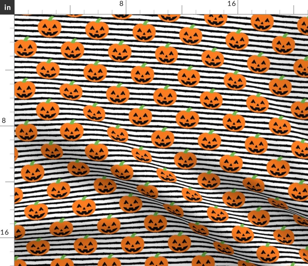 Jack-o'-lantern - halloween pumpkins - black stripes - LAD19