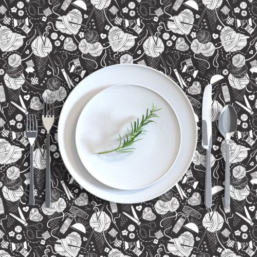 HOME_GOOD_RECTANGULAR_TABLE_CLOTH