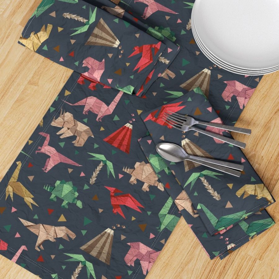 HOME_GOOD_TABLE_RUNNER