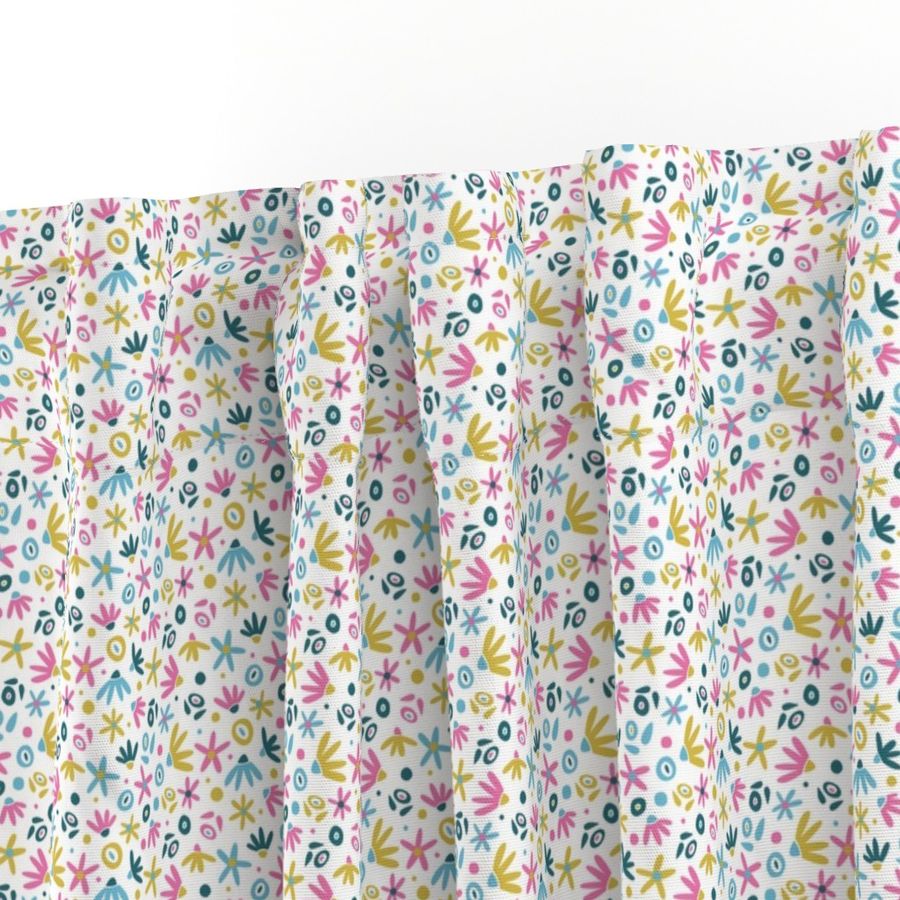 HOME_GOOD_CURTAIN_PANEL