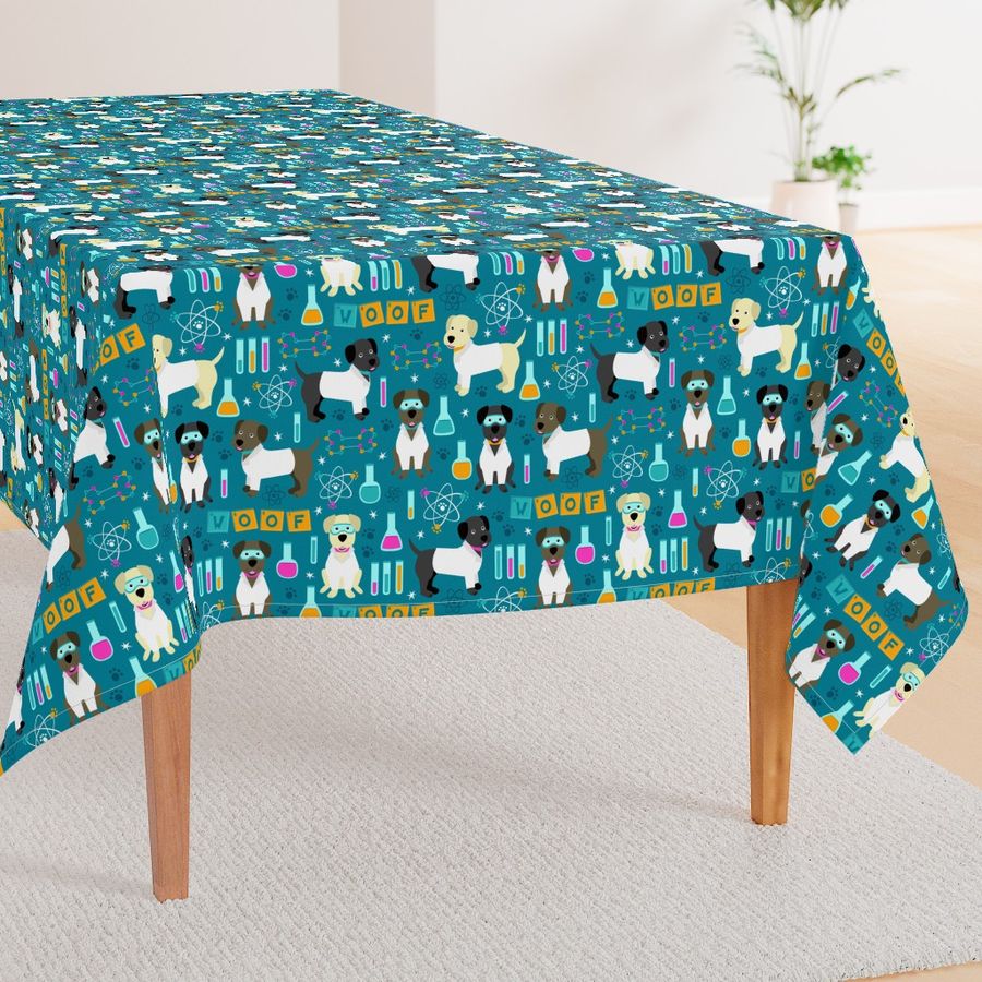 HOME_GOOD_RECTANGULAR_TABLE_CLOTH