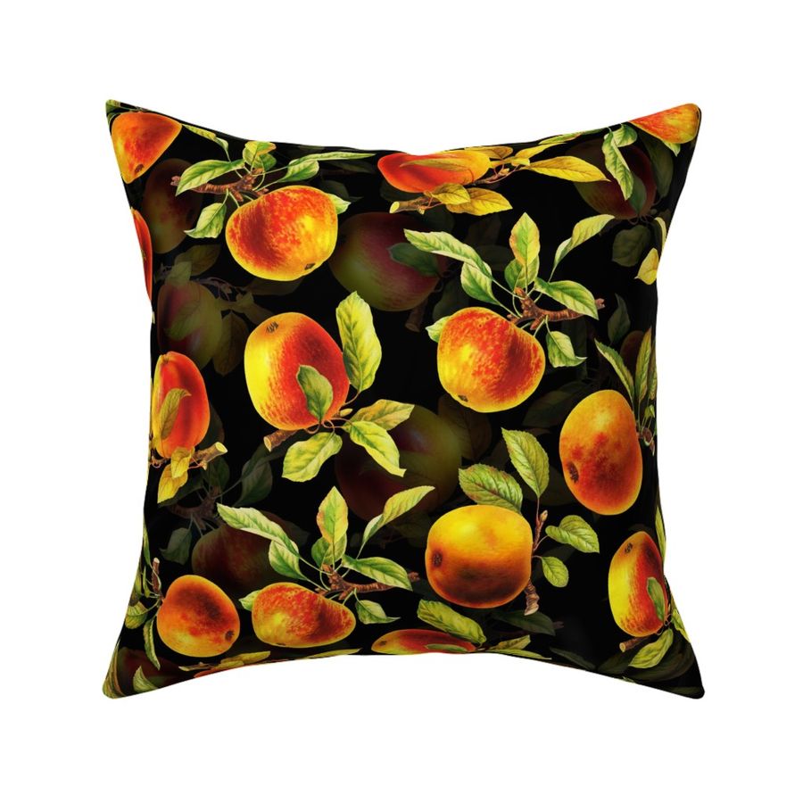 HOME_GOOD_SQUARE_THROW_PILLOW