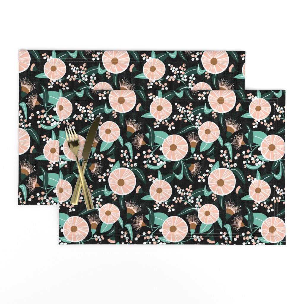 Madelyn - Black Botanical Floral Regular Scale