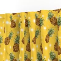 Bright happy pineapples73289C94-A15B-4B2E-A055-4753EAB92489