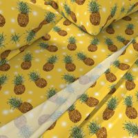 Bright happy pineapples73289C94-A15B-4B2E-A055-4753EAB92489