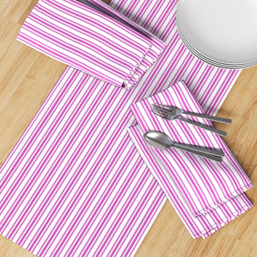 HOME_GOOD_TABLE_RUNNER