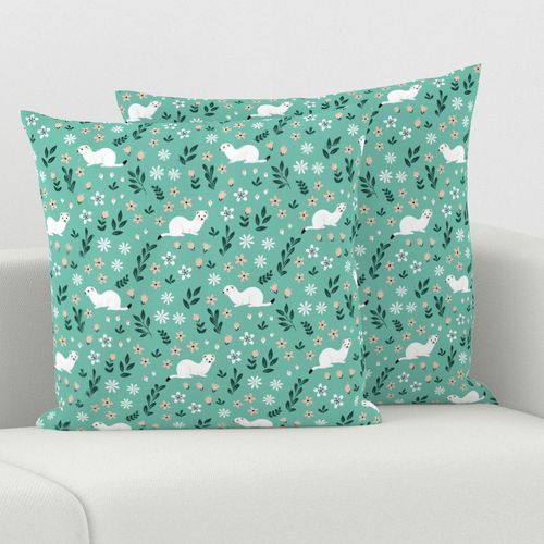 HOME_GOOD_SQUARE_THROW_PILLOW