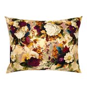 nostalgic Mystic vintage christmas Lush Watercolor Flowers