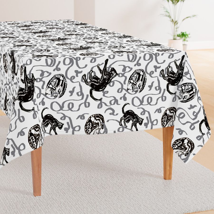 HOME_GOOD_RECTANGULAR_TABLE_CLOTH