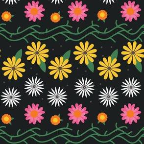 Summer Hippie Flowers / Black