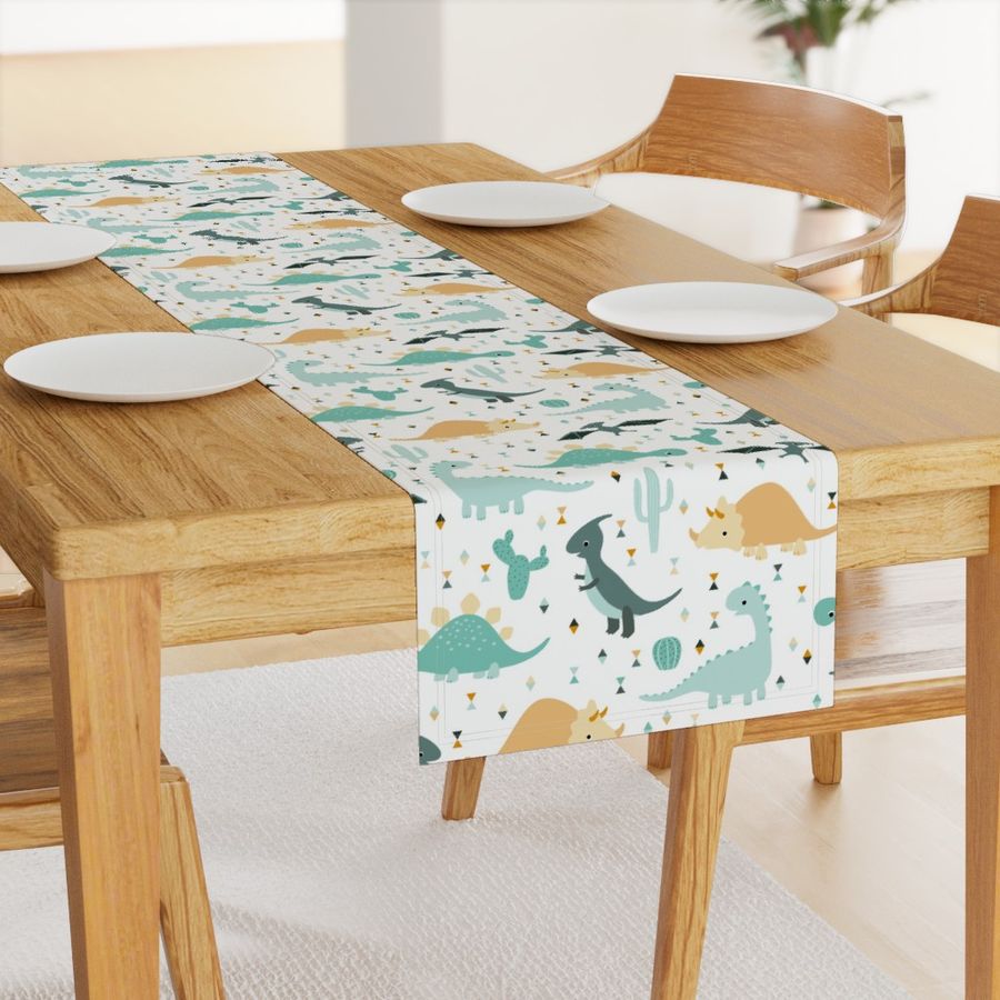 HOME_GOOD_TABLE_RUNNER