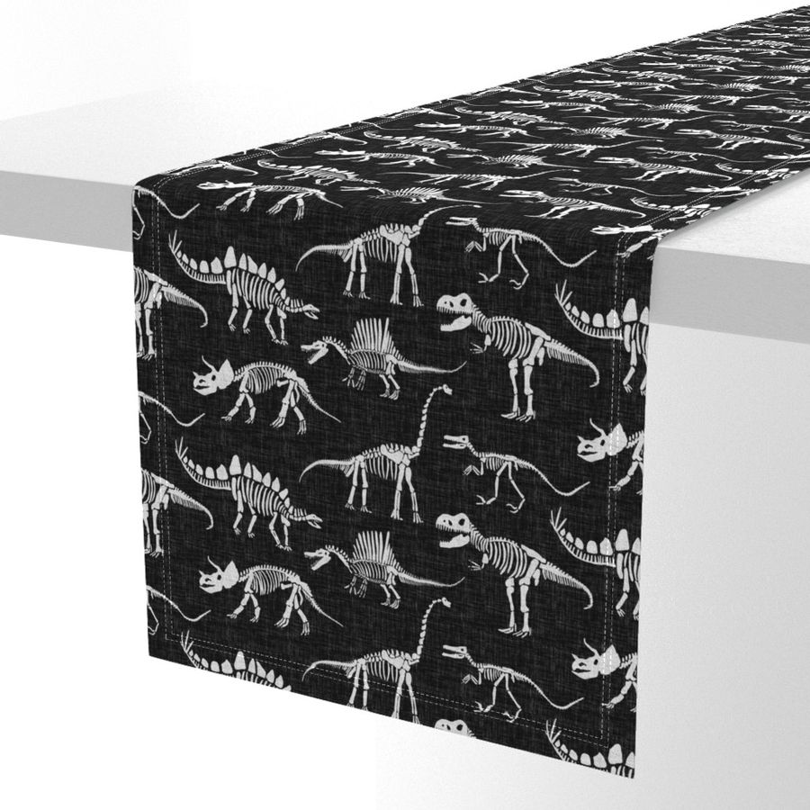 HOME_GOOD_TABLE_RUNNER