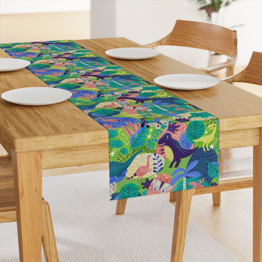 HOME_GOOD_TABLE_RUNNER