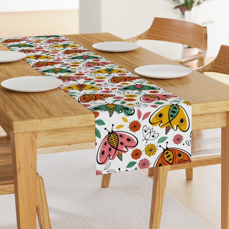 HOME_GOOD_TABLE_RUNNER