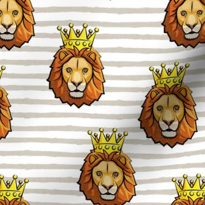 Lion - king - crowned - tan stripes - LAD19