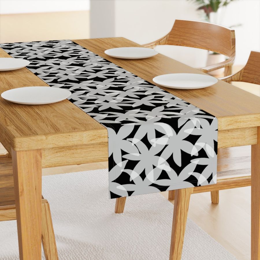 HOME_GOOD_TABLE_RUNNER