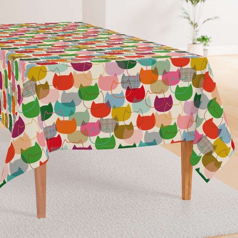 HOME_GOOD_RECTANGULAR_TABLE_CLOTH