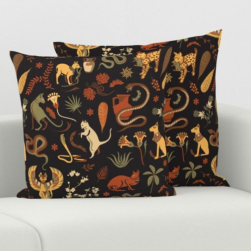 HOME_GOOD_SQUARE_THROW_PILLOW