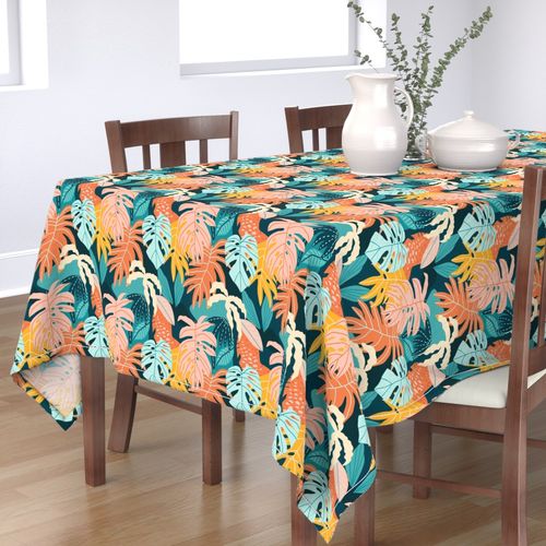 HOME_GOOD_RECTANGULAR_TABLE_CLOTH