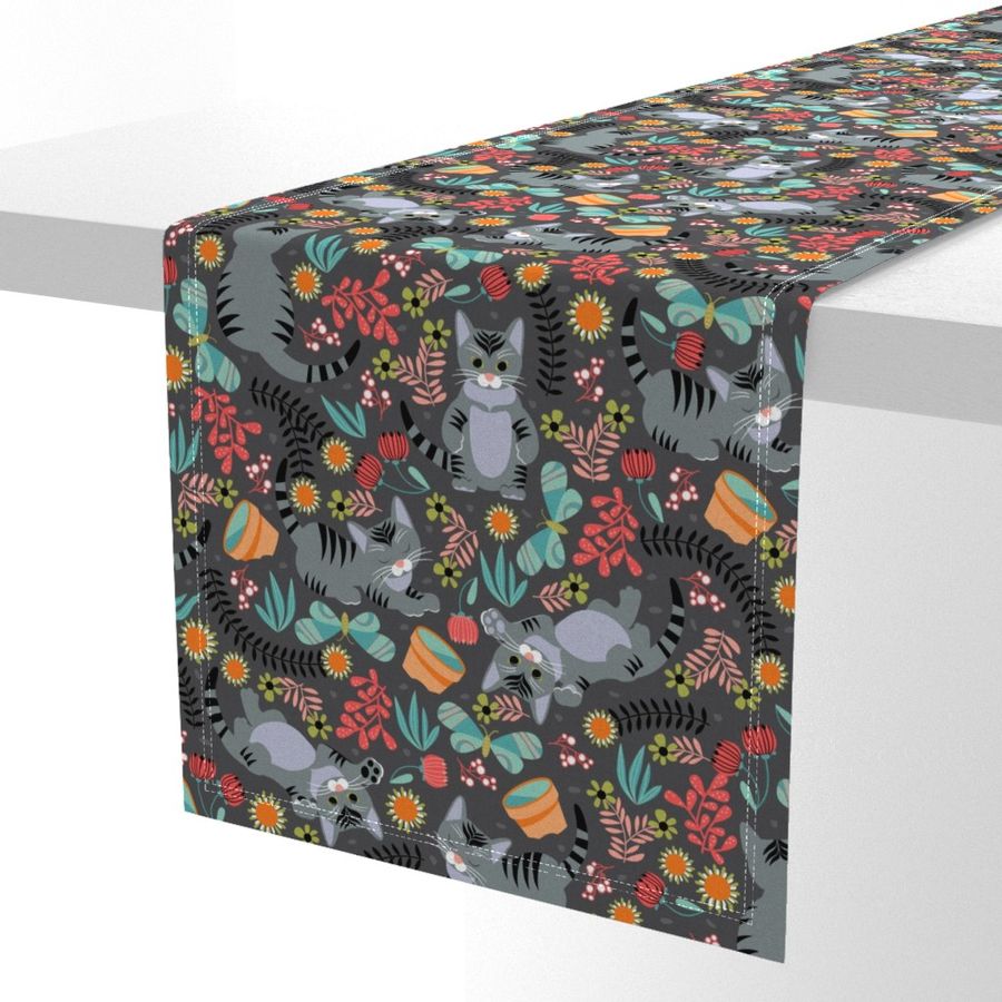 HOME_GOOD_TABLE_RUNNER