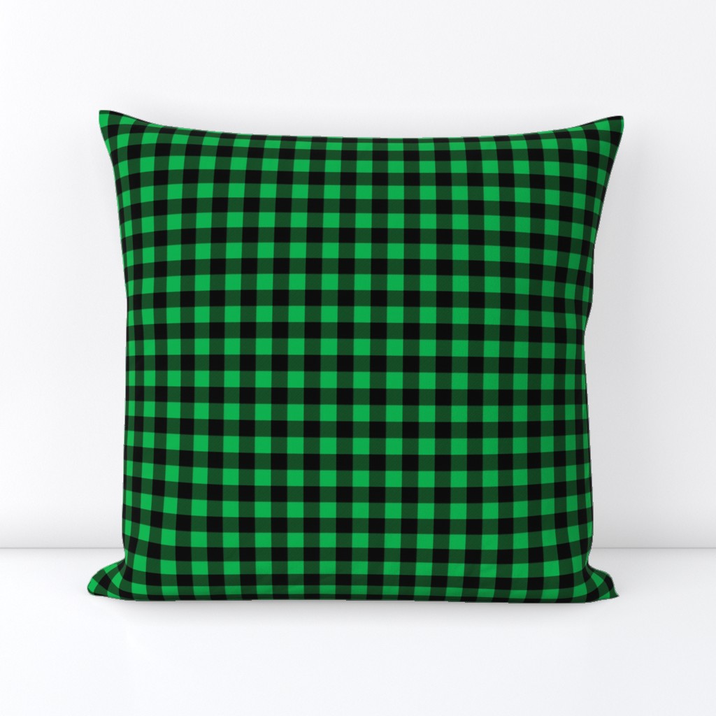 (small scale) green and black buffalo plaid C19BS