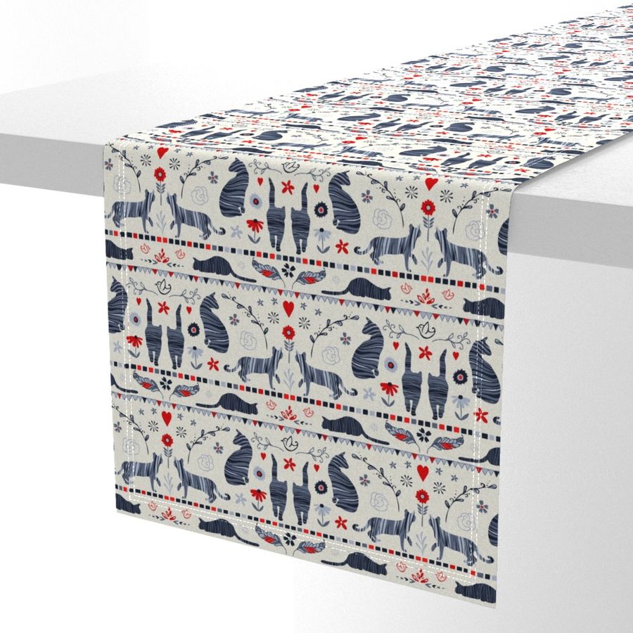 HOME_GOOD_TABLE_RUNNER