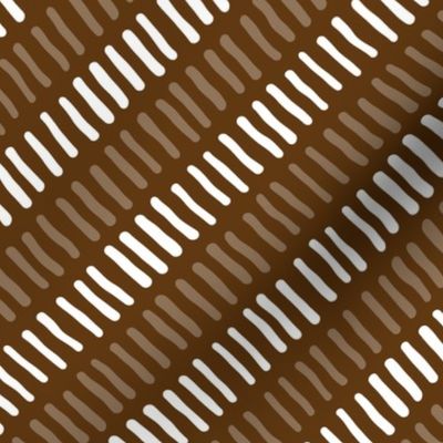 Stripes Diagonal Brown and White