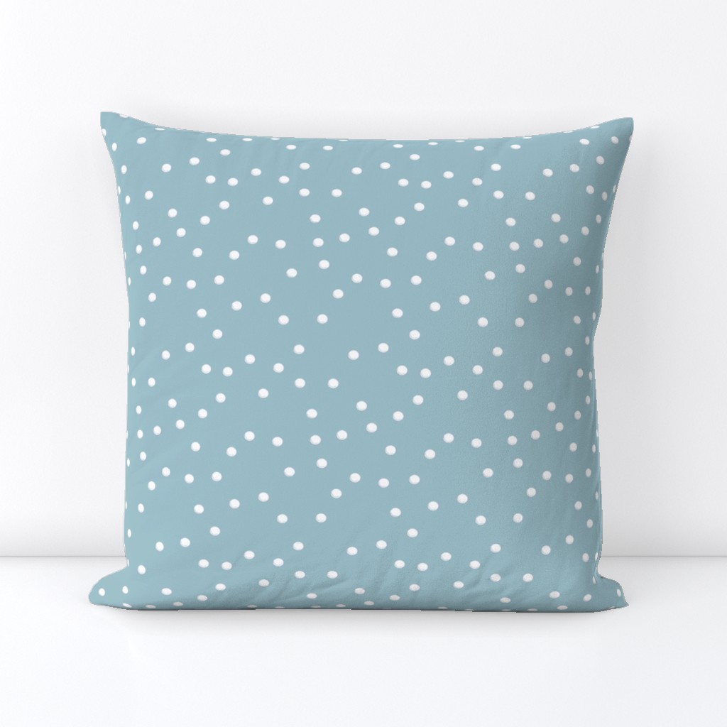 Snowballs_on_gray_blue_