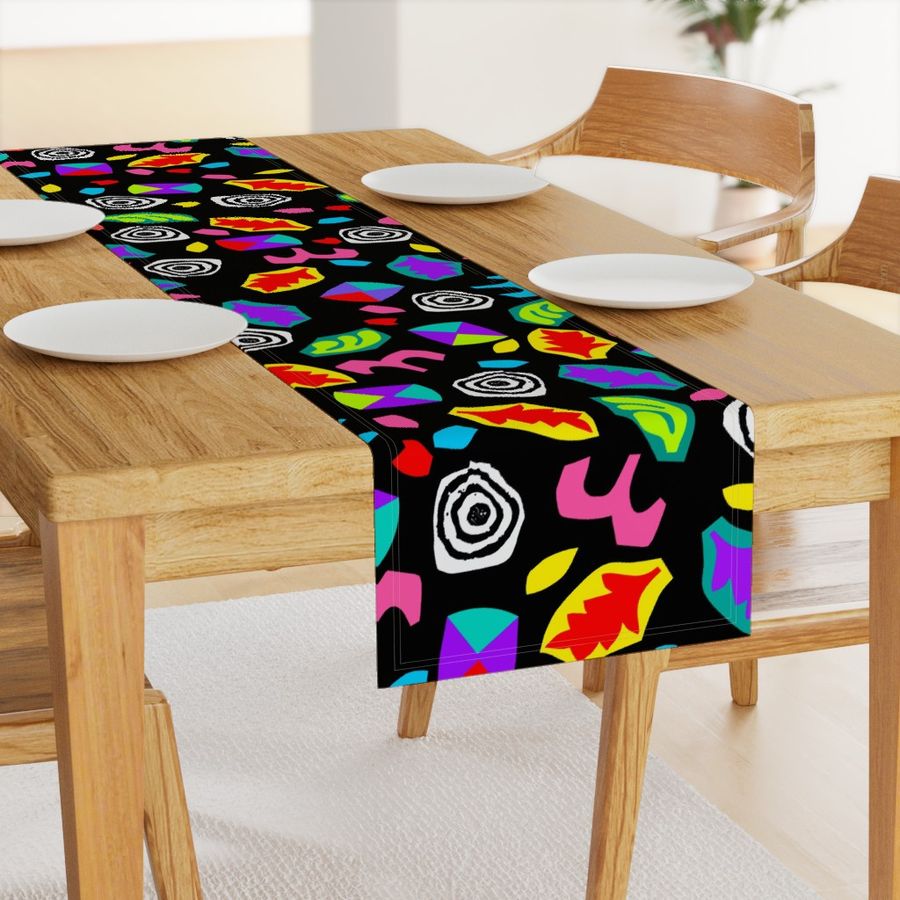 HOME_GOOD_TABLE_RUNNER