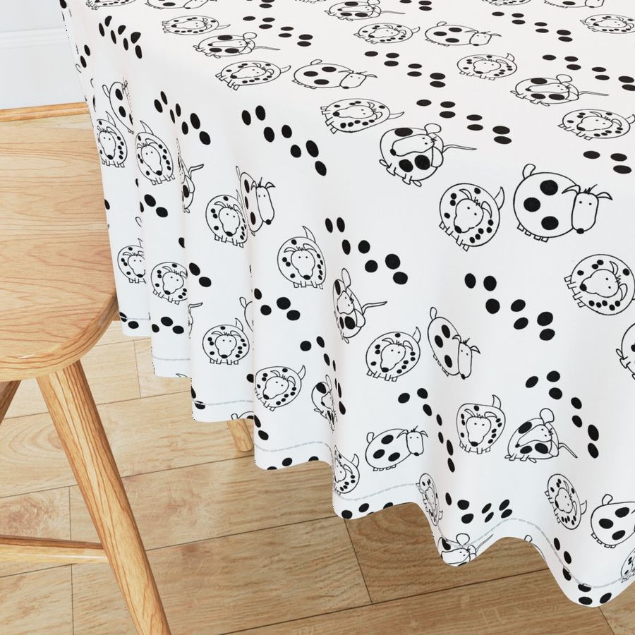 HOME_GOOD_ROUND_TABLE_CLOTH