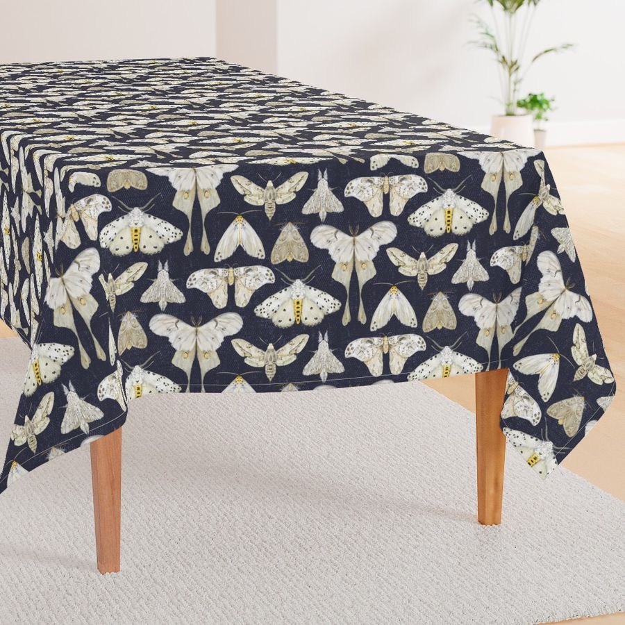 HOME_GOOD_RECTANGULAR_TABLE_CLOTH