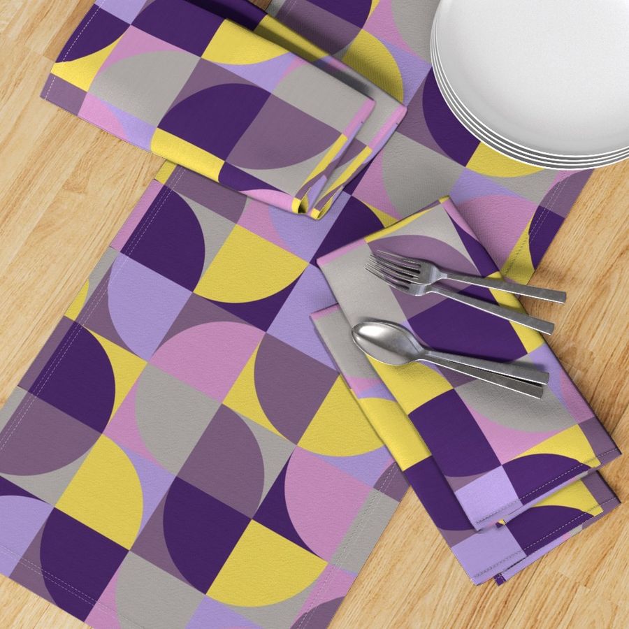 HOME_GOOD_TABLE_RUNNER