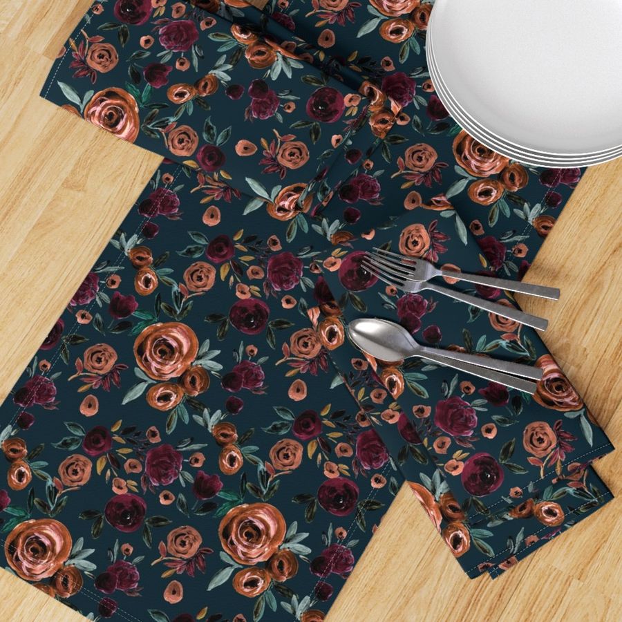 HOME_GOOD_TABLE_RUNNER