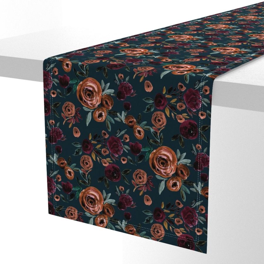 HOME_GOOD_TABLE_RUNNER