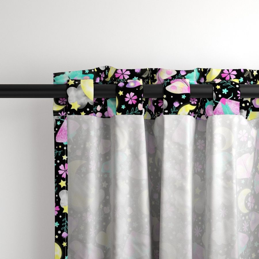 HOME_GOOD_CURTAIN_PANEL