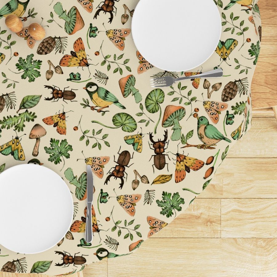 HOME_GOOD_ROUND_TABLE_CLOTH