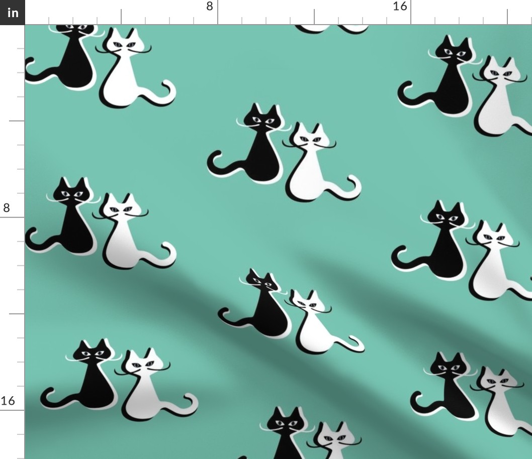 Mcm cats on spearmint