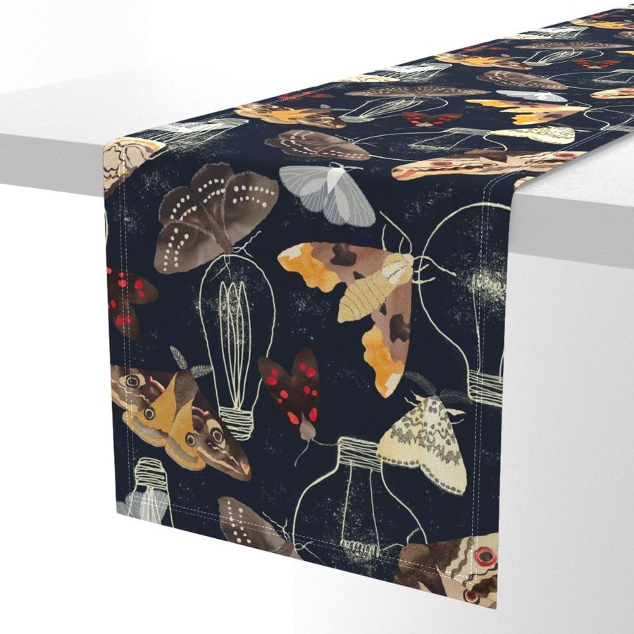 HOME_GOOD_TABLE_RUNNER