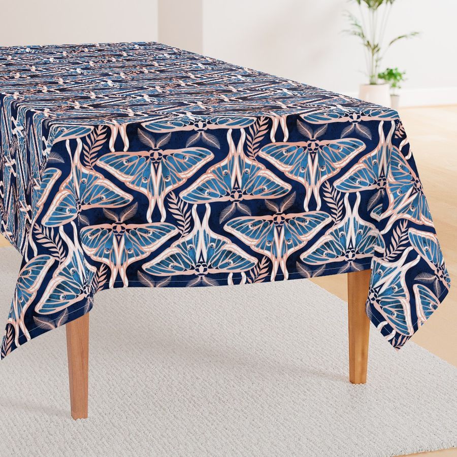 HOME_GOOD_RECTANGULAR_TABLE_CLOTH