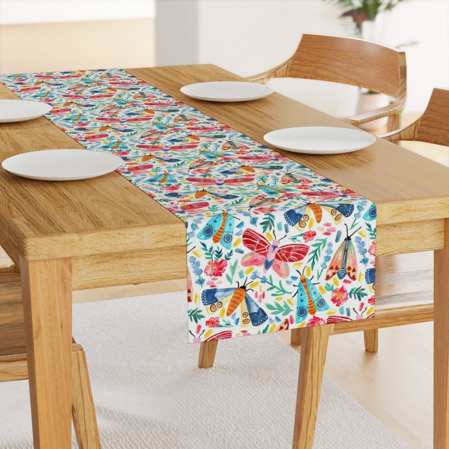 HOME_GOOD_TABLE_RUNNER