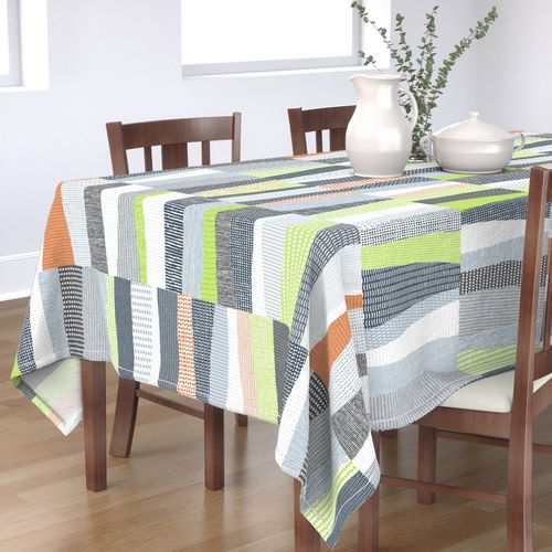 HOME_GOOD_RECTANGULAR_TABLE_CLOTH