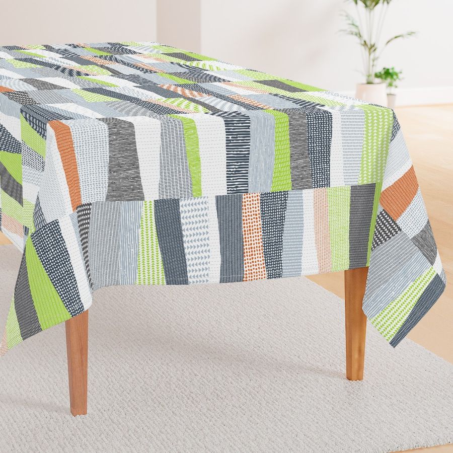 HOME_GOOD_RECTANGULAR_TABLE_CLOTH