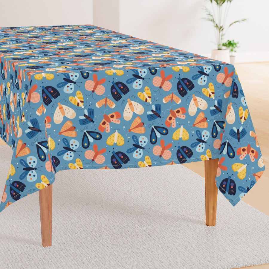 HOME_GOOD_RECTANGULAR_TABLE_CLOTH